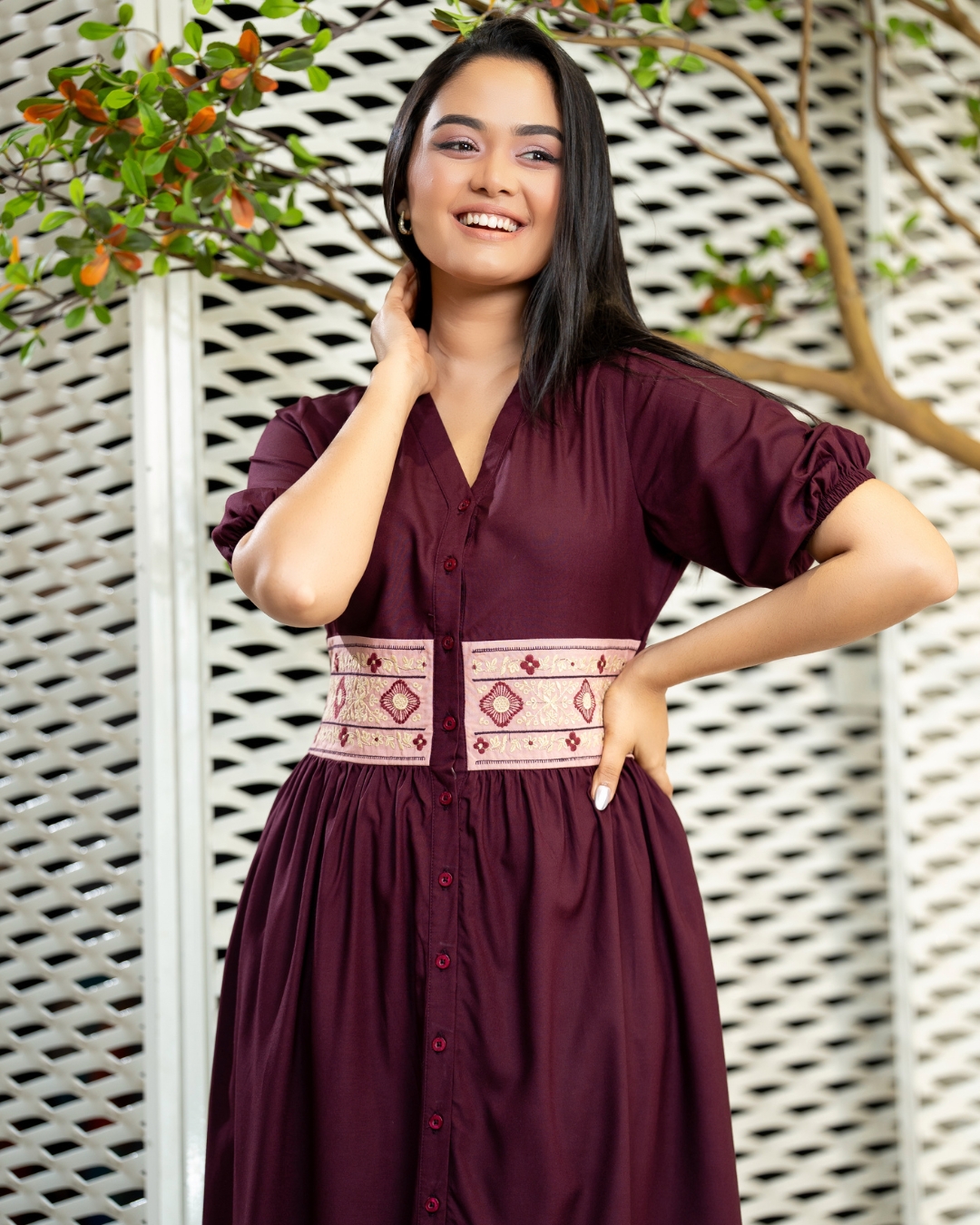 Button-Down Embroidery Contrast Waist Detail Short Dress - Image 2