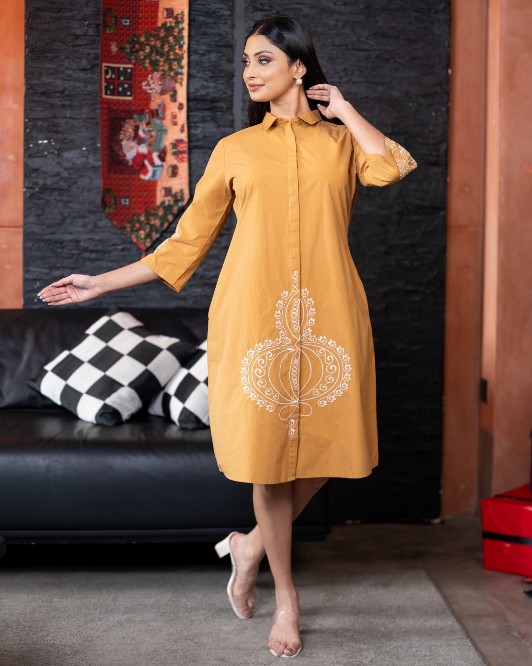 Embroidered Button Up Short Dress - Image 3