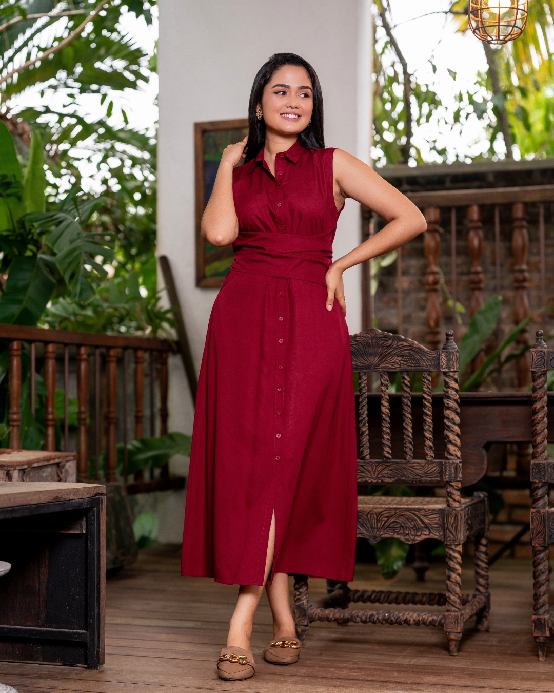 Waist Tie-Up Detail Collared Sleeveless Maxi Dress - Image 4