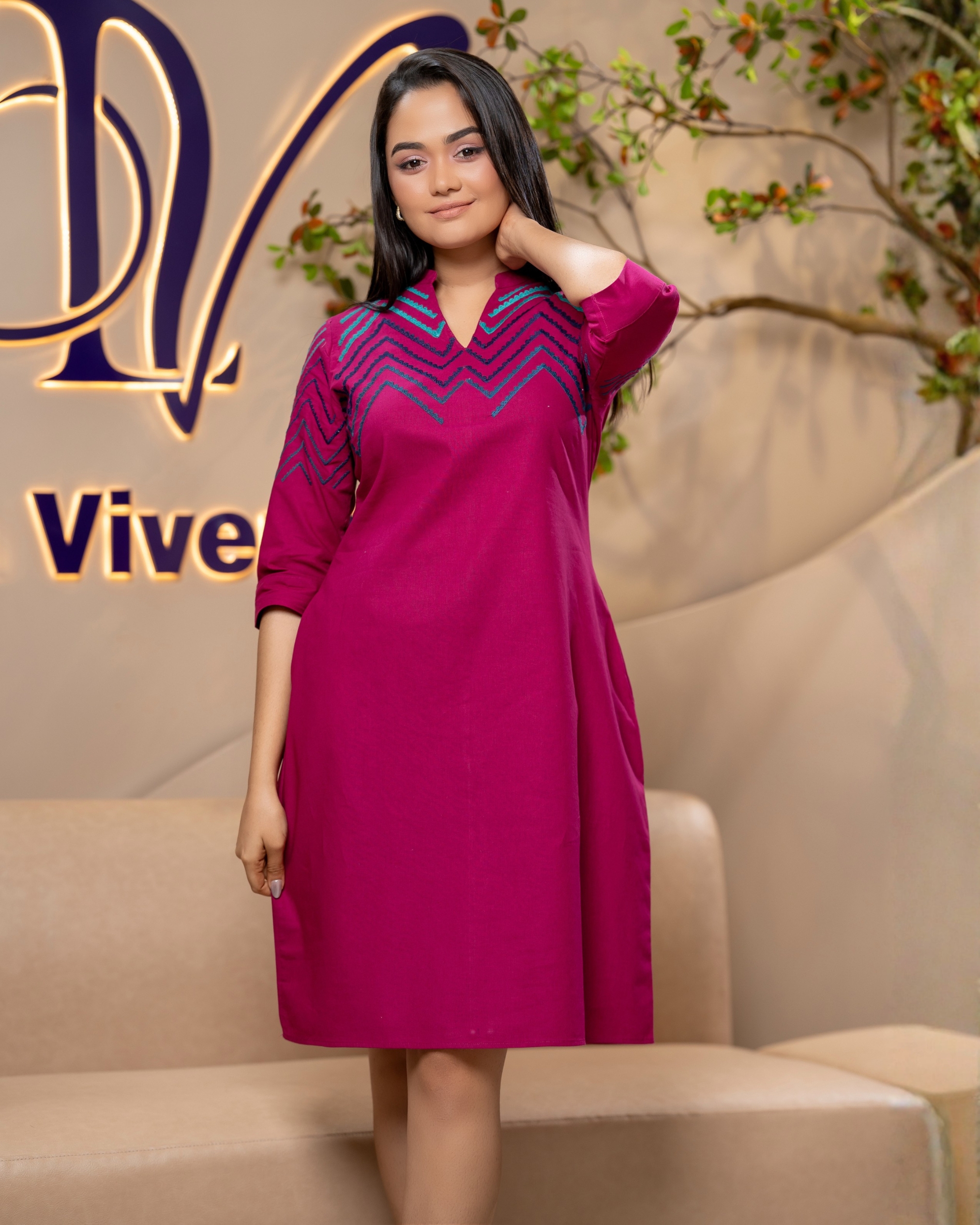 Zigzag Embroidery Detail Chinese Collared Short Dress - Image 3