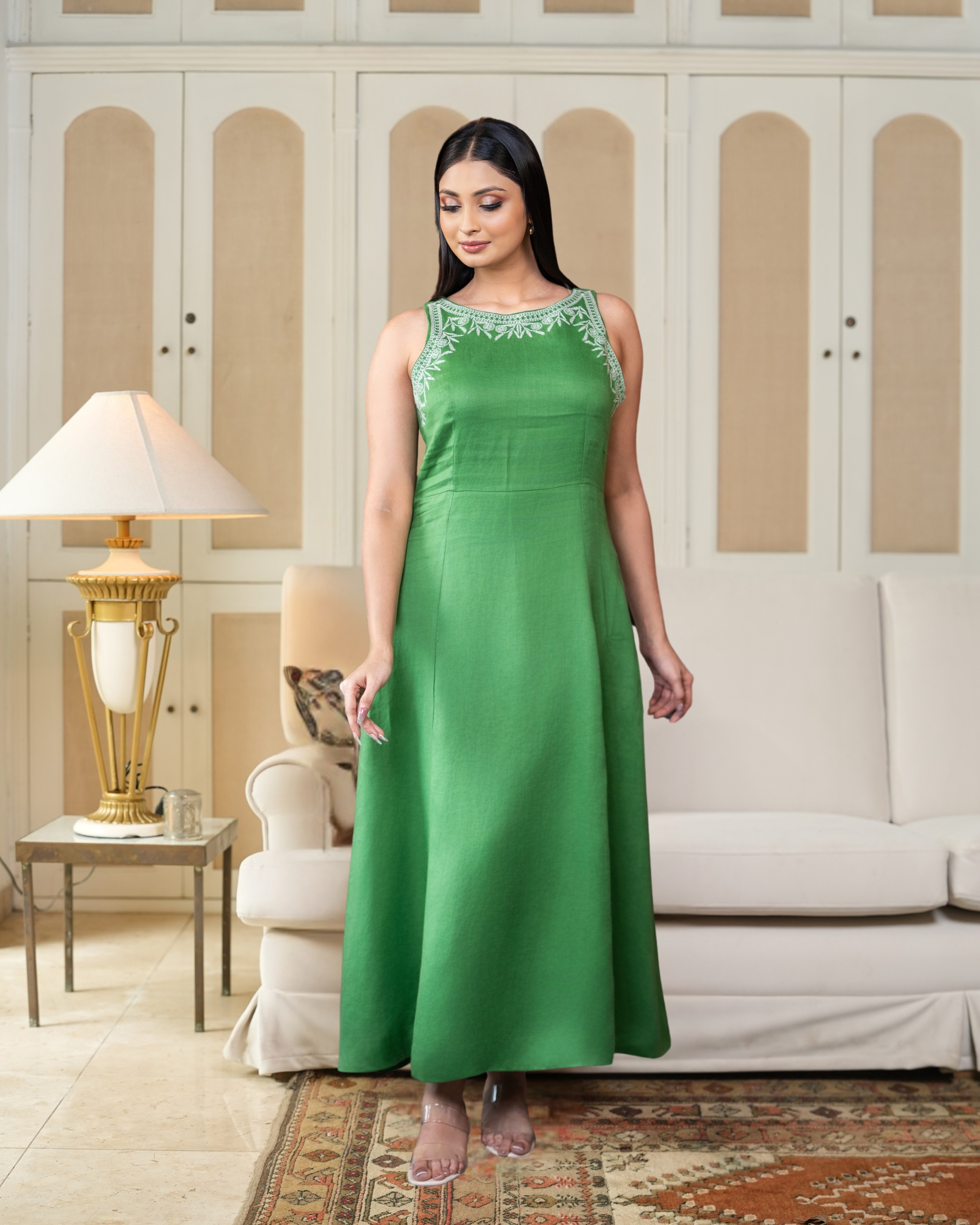 Embroidery Detail Sleeveless Maxi Dress - Image 4