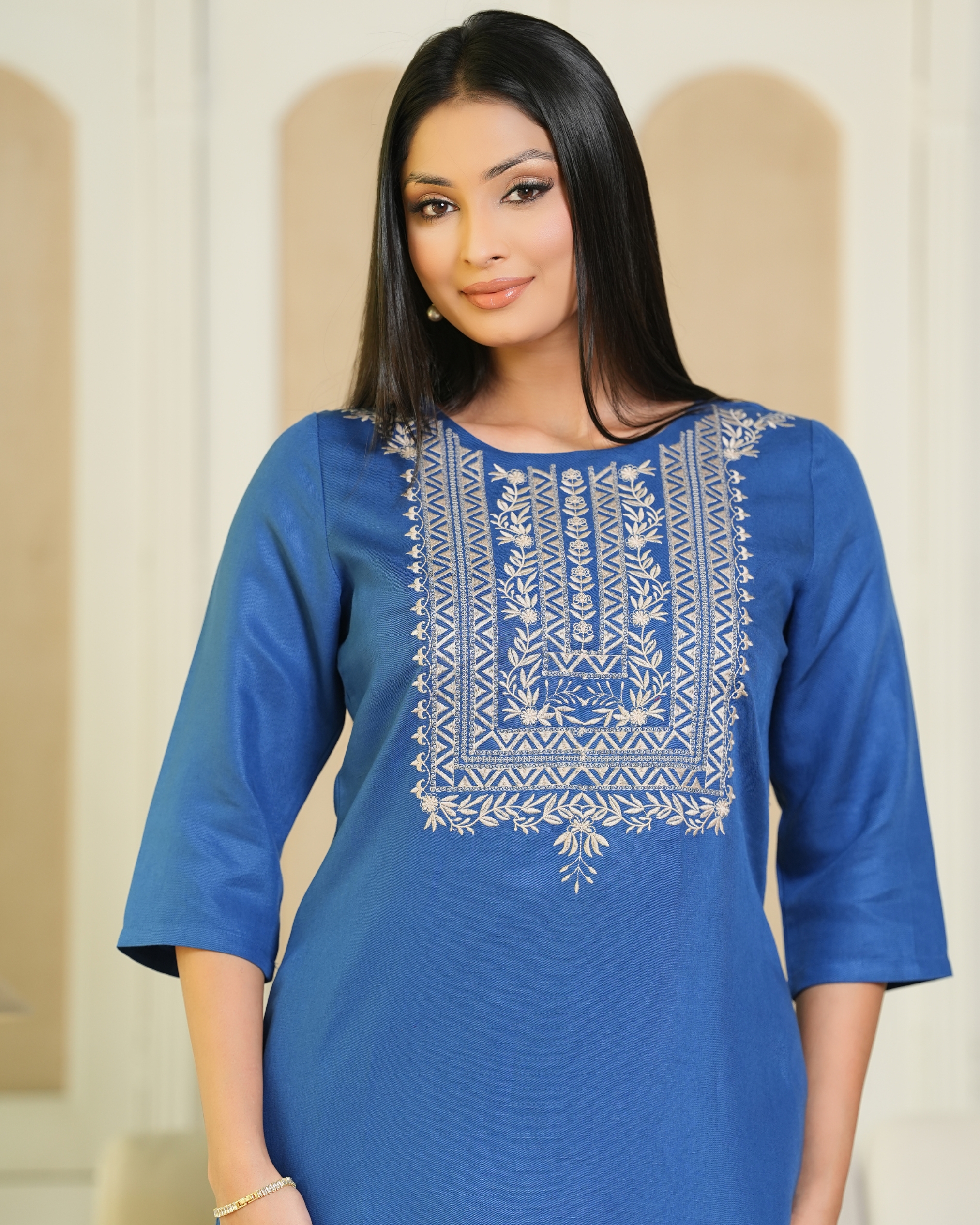 Geometric Floral Embroidery Detail Short Dress